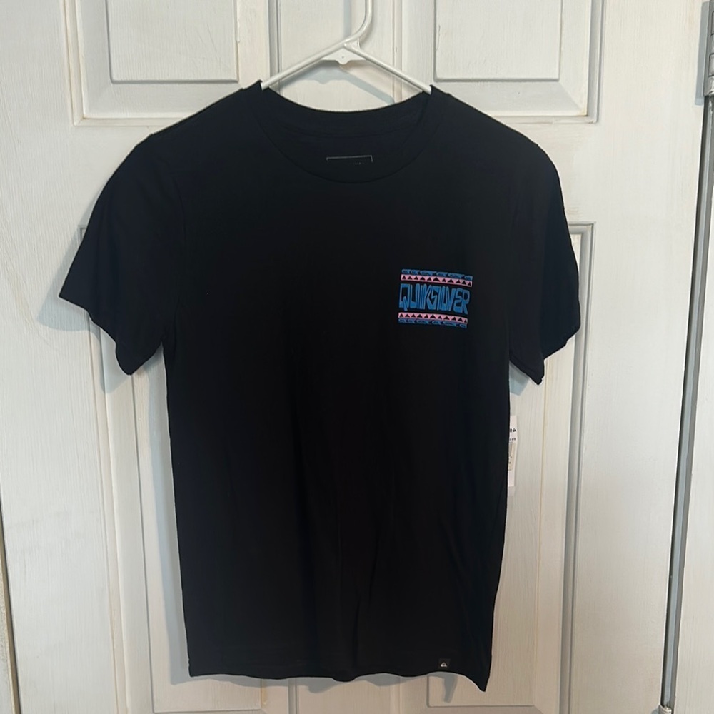 NWT Quiksilver tshirt size medium /12 youth
